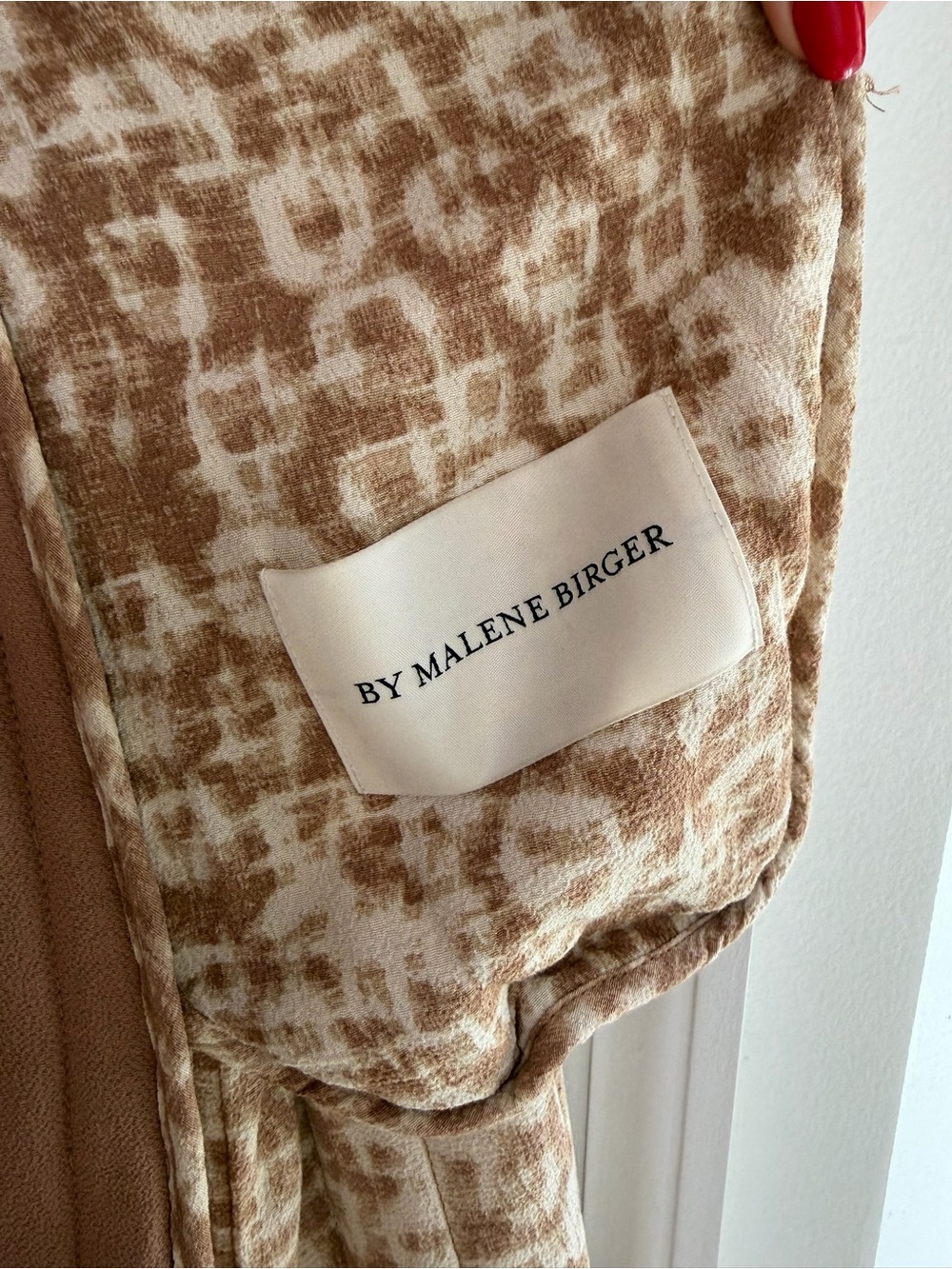 By Malene Birger Beige and Cream Patterned Coat size Small - Picture 4 of 10